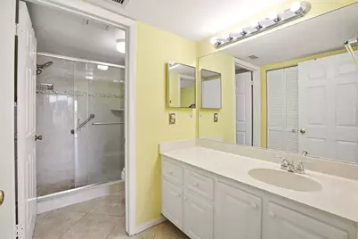 3146 Via Poinciana #407, Greenacres, FL 33467 - Photo 27