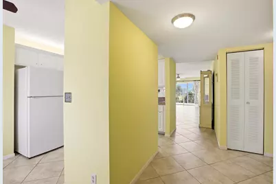 3146 Via Poinciana #407, Greenacres, FL 33467 - Photo 9