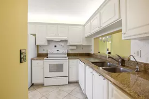 3146 Via Poinciana, Greenacres, FL 33467 - Photo 15