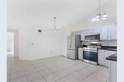 5933 Golden Eagle Circle, Palm Beach Gardens, FL 33418 - Photo 9