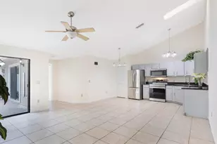 5933 Golden Eagle Cir, Palm Beach Gardens, FL 33418 - Photo 7