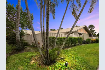 5933 Golden Eagle Circle, Palm Beach Gardens, FL 33418 - Photo 1