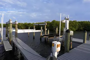 8902 SE Marina Bay Dr, Hobe Sound, FL 33455 - Photo 5