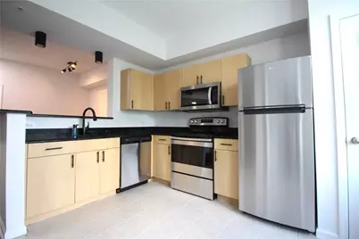 533 NE 3rd Avenue #521, Fort Lauderdale, FL 33301 - Photo 3