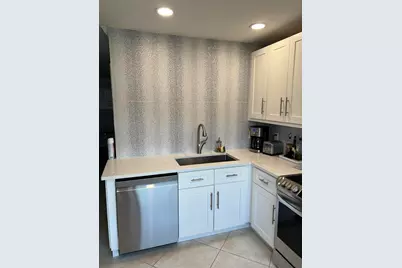 9 Colonial Club Drive #102, Boynton Beach, FL 33435 - Photo 11
