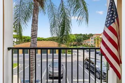 103 Yacht Club Way #205, Hypoluxo, FL 33462 - Photo 31