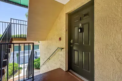 103 Yacht Club Way #205, Hypoluxo, FL 33462 - Photo 3