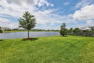 10484 SW Captiva Dr, Port Saint Lucie, FL 34987 - Photo 47