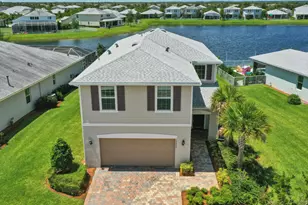 10484 SW Captiva Dr, Port Saint Lucie, FL 34987 - Photo 49