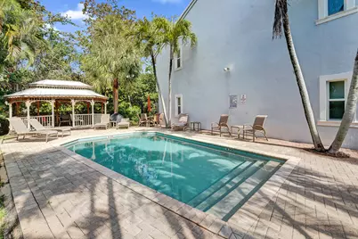 1743 NE 4th Avenue #F4, Fort Lauderdale, FL 33305 - Photo 27