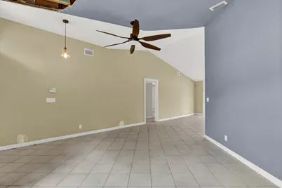 9335 SW Eagles Landing, Stuart, FL 34997 - Photo 7