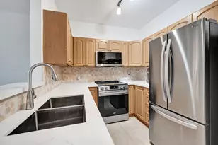 1743 NE 4th Ave, Fort Lauderdale, FL 33305 - Photo 5