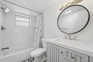 4700 Washington St, Hollywood, FL 33021 - Photo 13