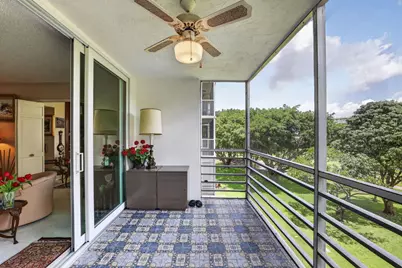 3900 Oaks Clubhouse Drive #410, Pompano Beach, FL 33069 - Photo 35