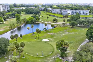 3900 Oaks Clubhouse Dr, Pompano Beach, FL 33069 - Photo 39