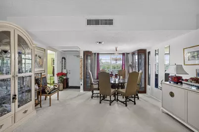 3900 Oaks Clubhouse Drive #410, Pompano Beach, FL 33069 - Photo 13