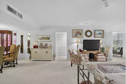 3900 Oaks Clubhouse Drive #410, Pompano Beach, FL 33069 - Photo 23