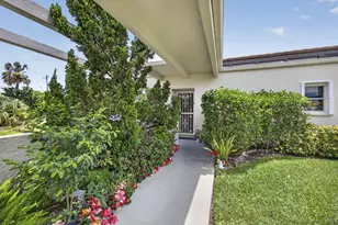 2651 Boundbrook Blvd, West Palm Beach, FL 33461 - Photo 3