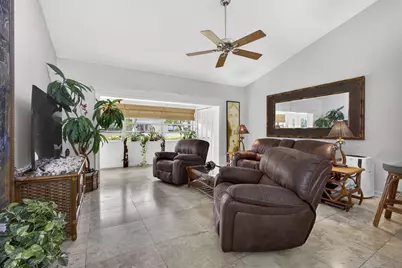 2651 Boundbrook Boulevard #110, West Palm Beach, FL 33461 - Photo 13