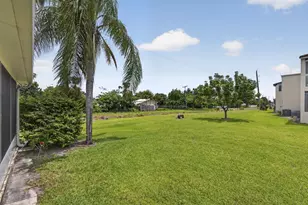 2651 Boundbrook Blvd, West Palm Beach, FL 33461 - Photo 37