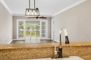 24 Harbour Isle Dr W, Fort Pierce, FL 34949 - Photo 7