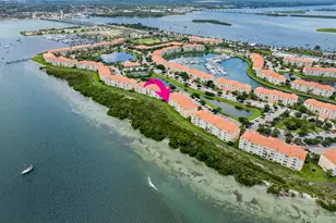 24 Harbour Isle Dr W, Fort Pierce, FL 34949 - Photo 37