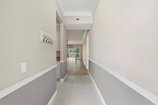 24 Harbour Isle Dr W, Fort Pierce, FL 34949 - Photo 9
