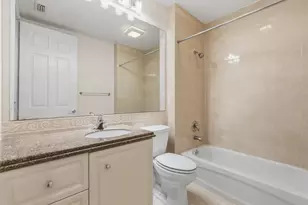 24 Harbour Isle Dr W, Fort Pierce, FL 34949 - Photo 27