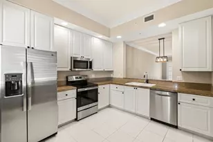 24 Harbour Isle Dr W, Fort Pierce, FL 34949 - Photo 7