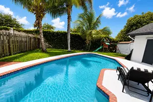2815 NW 111th Ave, Sunrise, FL 33322 - Photo 15