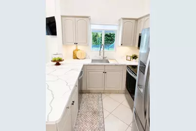 2815 NW 111th Avenue, Sunrise, FL 33322 - Photo 7