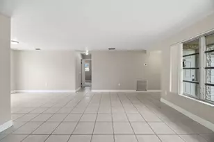 2420 NW 89th Ave, Sunrise, FL 33322 - Photo 9