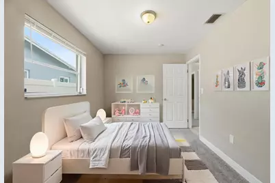 2420 NW 89th Avenue, Sunrise, FL 33322 - Photo 5