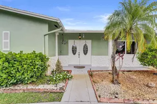1710 NW 111th Terrace, Pembroke Pines, FL 33026 - Photo 5
