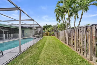 1710 NW 111th Terrace, Pembroke Pines, FL 33026 - Photo 53