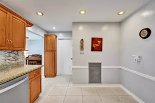 1710 NW 111th Terrace, Pembroke Pines, FL 33026 - Photo 29