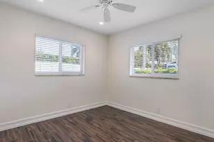 1041 SW 4th St, Boca Raton, FL 33486 - Photo 29