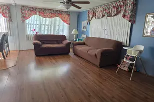 7 Madrid Ln, Port Saint Lucie, FL 34952 - Photo 5