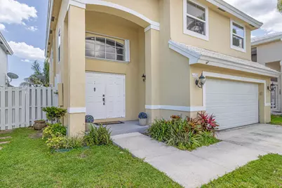 6466 Buena Vista Drive, Margate, FL 33063 - Photo 3