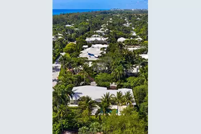 335 Old School Road, Gulf Stream, FL 33483 - Photo 5