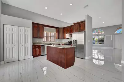 4190 Bahia Isle Circle, Wellington, FL 33449 - Photo 13