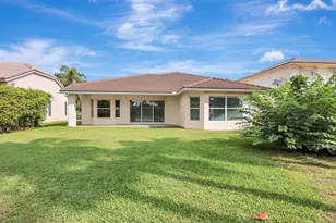 4190 Bahia Isle Cir, Wellington, FL 33449 - Photo 21