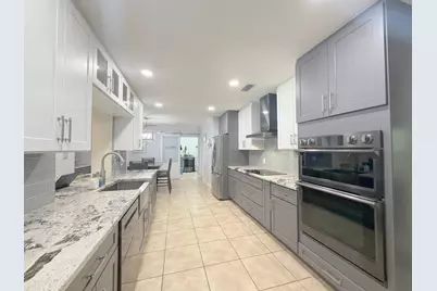 2801 SW 154th Lane, Davie, FL 33331 - Photo 9