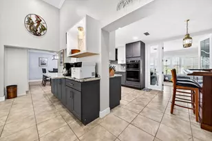 2801 SW 154th Ln, Davie, FL 33331 - Photo 7