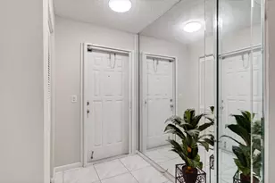 10174 Mangrove Dr, Boynton Beach, FL 33437 - Photo 7