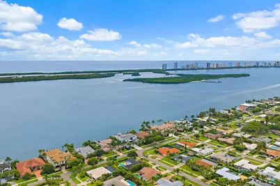 806 Lakeside Drive, North Palm Beach, FL 33408 - Photo 21