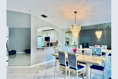 10921 Royal Caribbean Circle, Boynton Beach, FL 33437 - Photo 9