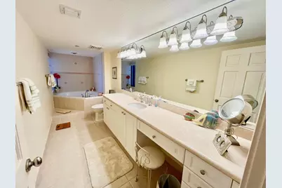 4000 N Ocean Drive #902, Singer Island, FL 33404 - Photo 23