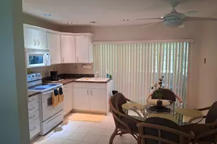 7304 NW 57th Dr, Tamarac, FL 33321 - Photo 7