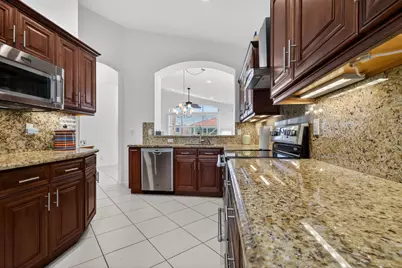 7116 Cataluna Circle, Delray Beach, FL 33446 - Photo 15